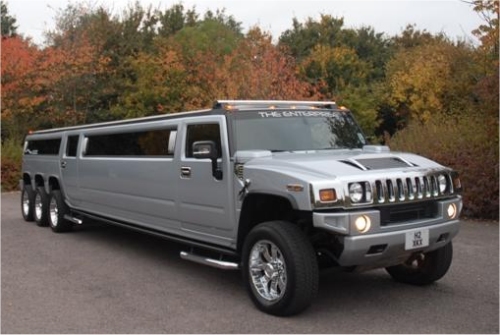 triple-axle-hummer-limo.jpg